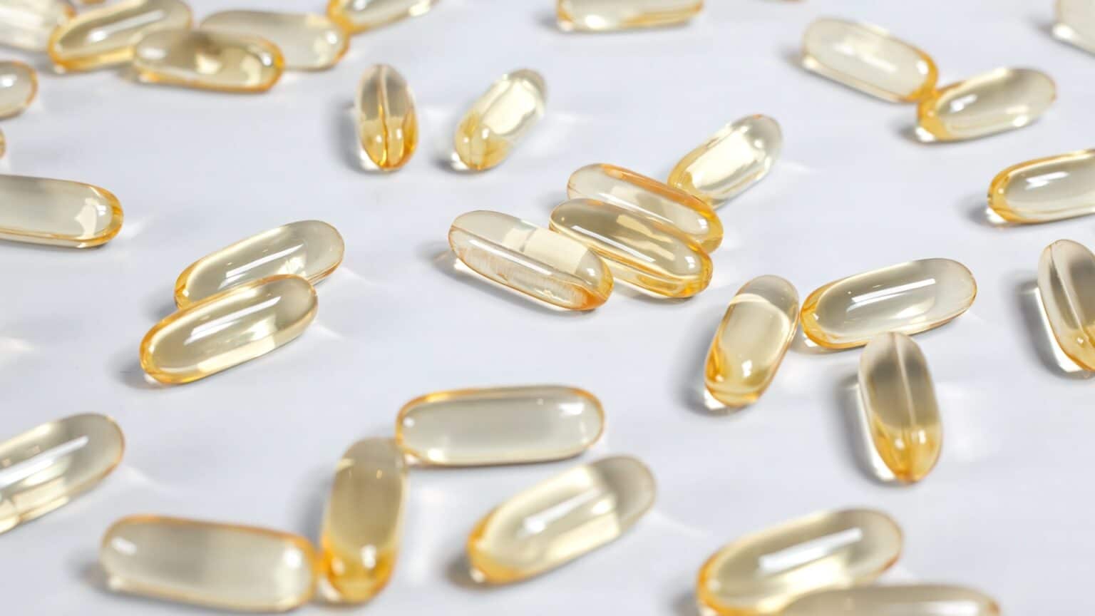 Cod Liver Oil vs. Fish Oil: 4 Differences (and Why They Matter